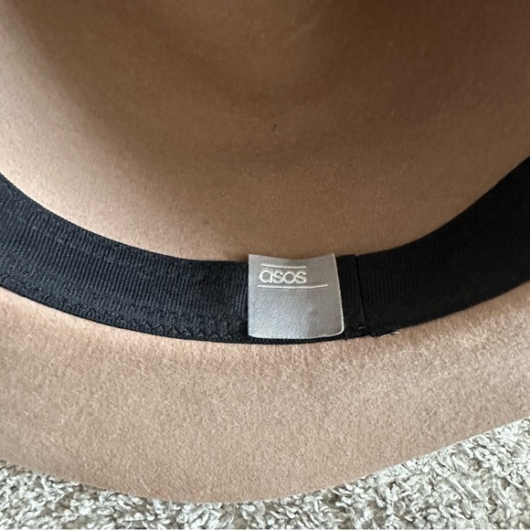 ASOS sued hat - Picture 4 of 4